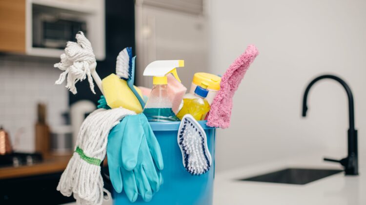8 Tips for Keeping Your Home Clean and Clutter-Free
