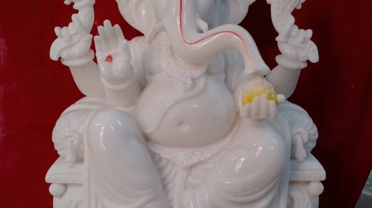 ganesh idol in marble