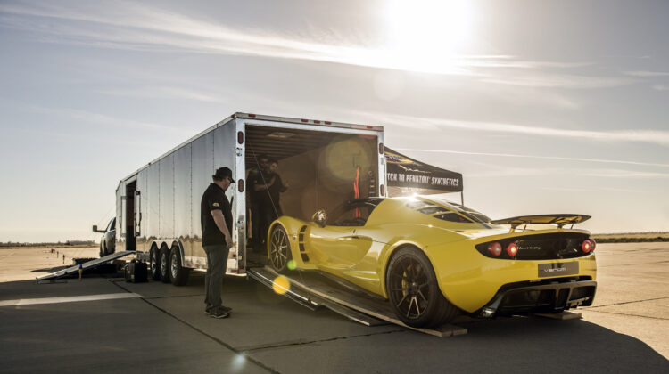 Is Luxury Car Shipping Service Helpful for the USA Society?